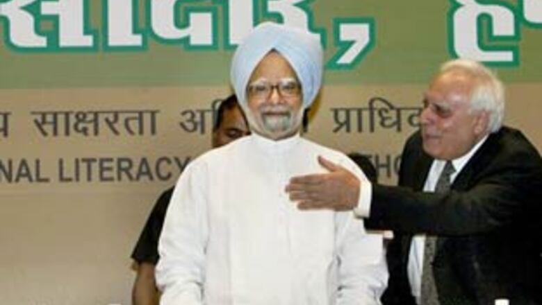 PM promises to make every woman literate in 5 yrs