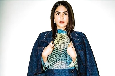 Bollywood Actress Mrunal Thakur Slays In A Printed Denim Co-ord Set, See Pics
