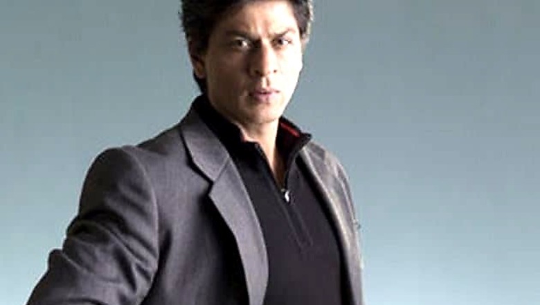 Shah Rukh-Shirish brawl jokes storm internet