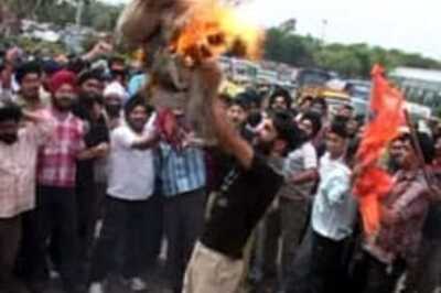 PM should look into Dera row: SAD