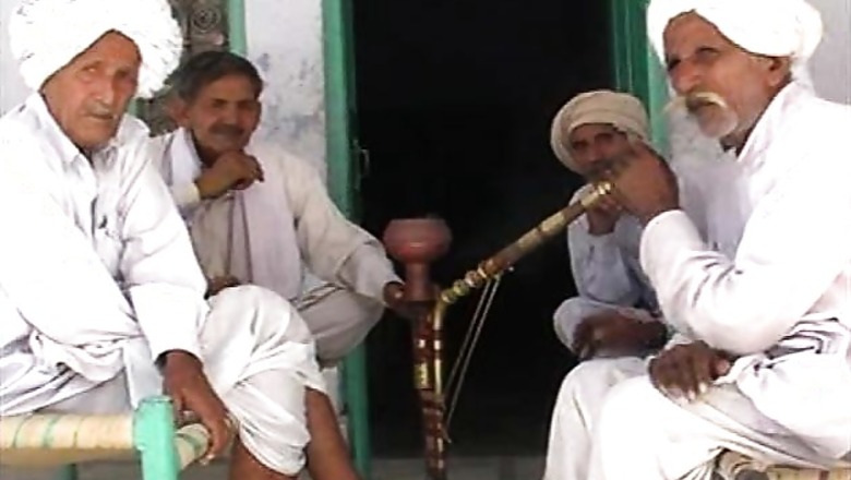 AAP defends existence of khap panchayats