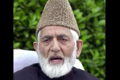Ailing Geelani given fresh passport