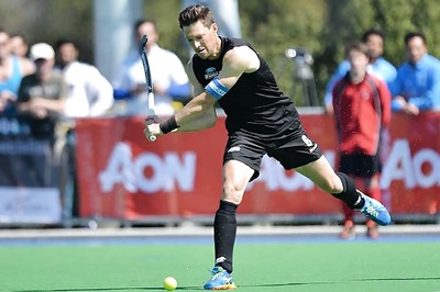 Waveriders aim top spot as they meet Wizards at HIL