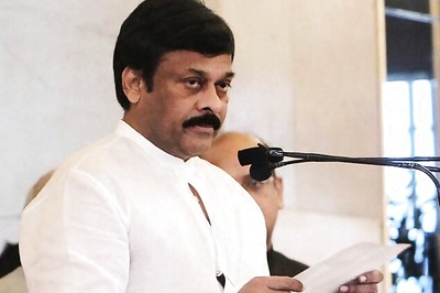 Telangana fallout: Chiranjeevi sends his resignation to Sonia Gandhi