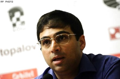 Anand held by leader Caruana in Chess Masters