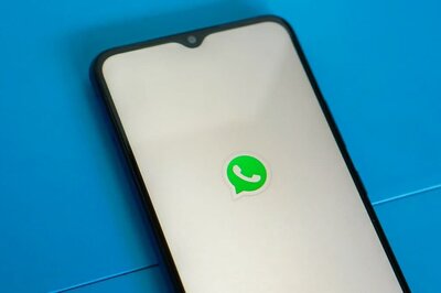 'WhatsApp Conversations Are Not Evidence Without A Proper Certificate': Delhi HC