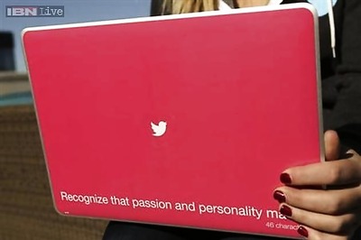 Twitter expected to begin investor roadshow on Oct 28, picks NYSE for IPO