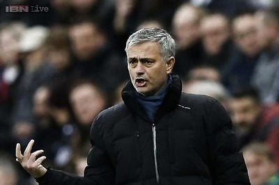 Jose Mourinho wins Premier League Manager of the Year