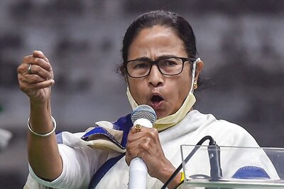 'BJP Will Get a Big Rosogolla': On Amit Shah's Bengal Seat Claim, Mamata Retorts Party Will Draw a Blank