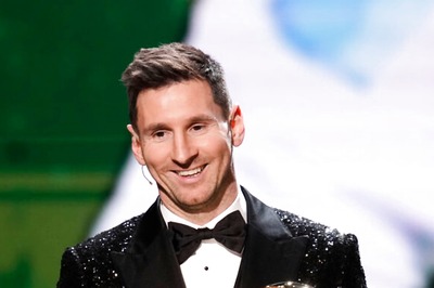 69 Metre High Lionel Messi Mural Appears in Hometown Rosario