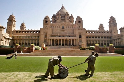 7 Decades Into Indian Democracy, a Royal Palace Thrives