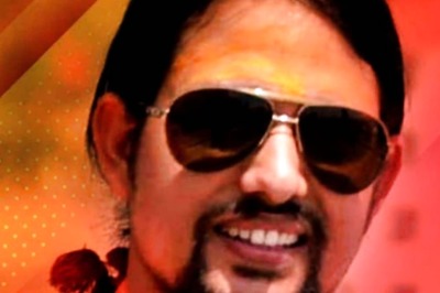 Aide Anurag Santh Spoke to Anand Giri on His Way to Baghambari Math; Probe on