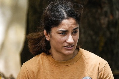 Vinesh Phogat Undergoes Surgery as She Vows to Come Back Stronger