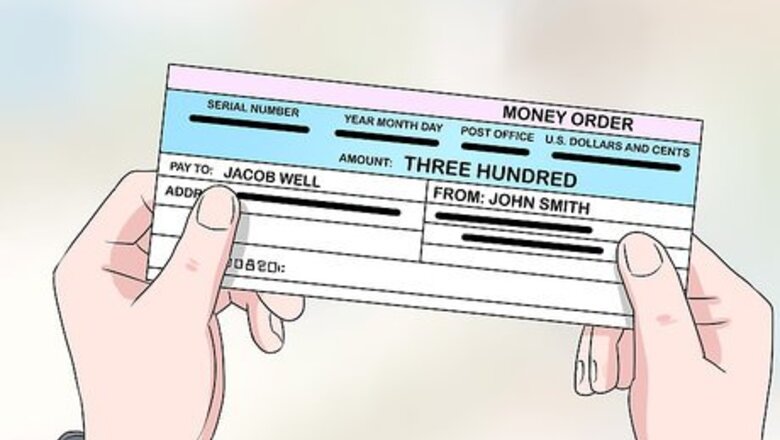 How to Send a Money Order Through the Post Office