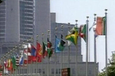 Sri Lankan envoy asks LTTE to release UN staffers