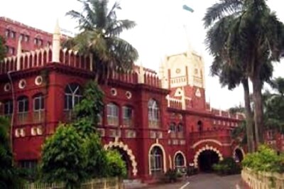 No Decorum: Orissa HC Irked by Lawyers Eating during Virtual Hearings, Arguing from Moving Cars