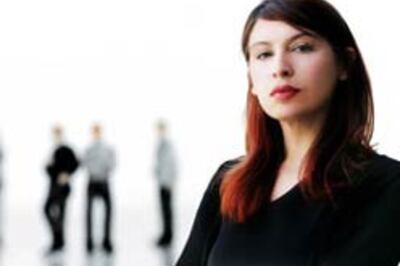 Dealing money, mitigating risk