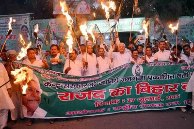 Statewide bandh in Bihar demanding release of caste census data, RJD supporters burn tyres