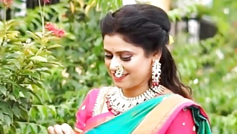 Marathi Actress Ashvini Mahangade Looks Elegant in Green Saree; See Pics