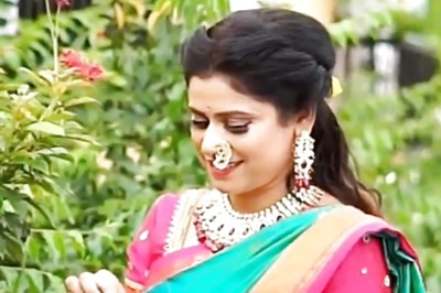 Marathi Actress Ashvini Mahangade Looks Elegant in Green Saree; See Pics