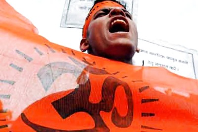 Four Bajrang Dal Activists Obstruct Film Critic at Theatre in Hyderabad, Held