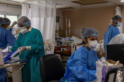 96% Hospitalisations in Mumbai Without Jabs; WHO Calls Omicron 'Dangerous' For Unvaccinated