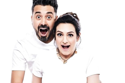 Singer Akriti Kakar Welcomes Baby Boy With Chirag Arora; Vikrant Massey, Shreya Ghoshal Send Love