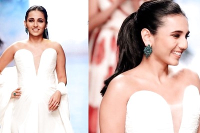 Flaunting Baby Bump, Masoom Minawala Sets Pregnancy Goals With Her Ramp Walk