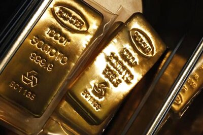Gold Futures Recover Rs 300 on Fresh Positions