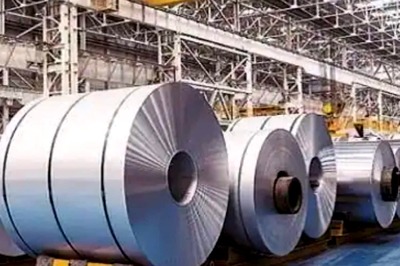 Tata Steel Tanks 32% in 3 Months, Brokerages Cut Target Price; What Should Investors Do?