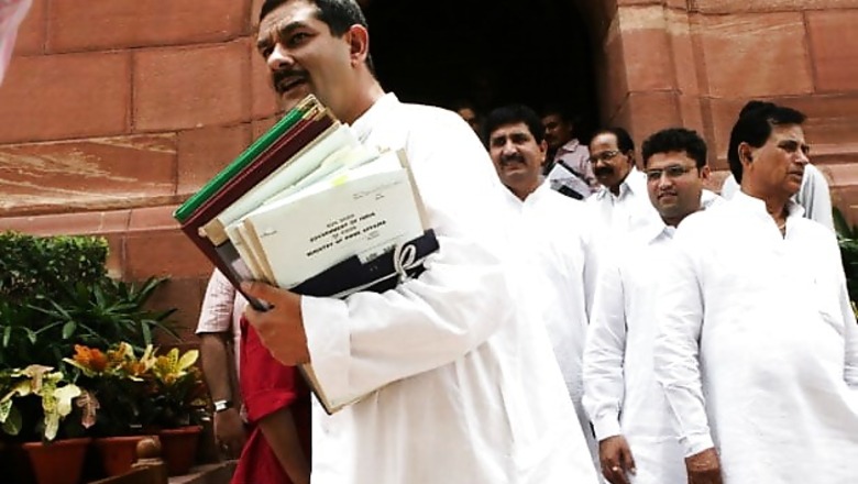 Will talk to IOC on IOA suspension: Sports minister