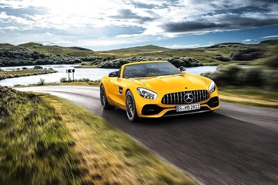 2019 Mercedes-AMG GT S Roadster Revealed - Detailed Image Gallery