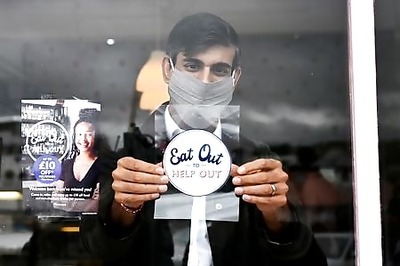 Keep On Dining Out, UK Minister Urges As Popular Cut-price Offer Ends