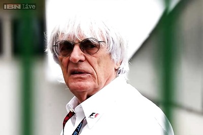 Ecclestone says F1 has agreed to two new teams