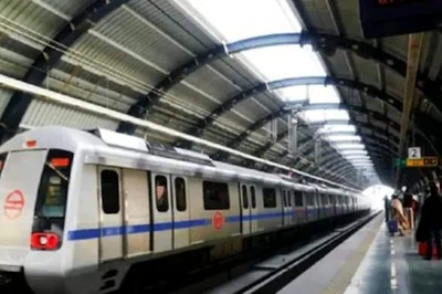 DDMA Allows Standing Passengers in Delhi Metro Trains, Buses to Tackle Air Pollution