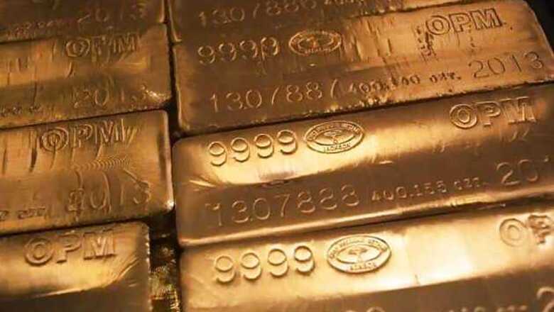 Indian held at Sharjah Airport while trying to smuggle gold