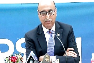 Pak Envoy Ignores Questions on J&K Attack, Says Focus on Iftar Party