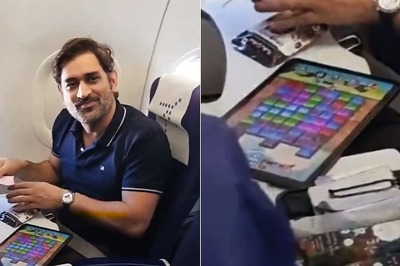 'Candy Crush is So Lucky': Not Chocolates but Netizens are Interested in What Game Dhoni Playing - WATCH