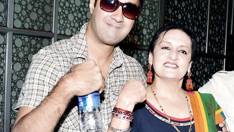 Casting Dolly as heroine in 'Bajatey Raho' wasn't risky: Director