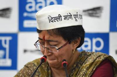 Tearful Atishi Accuses Gautam Gambhir of Circulating Obscene Pamphlets, He Says Will Quit Politics if Proven