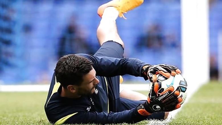 Tottenham Hotspur goalkeeper Hugo Lloris fractures wrist
