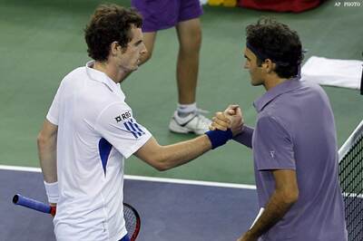 Murray tames Federer to lift Shanghai Masters