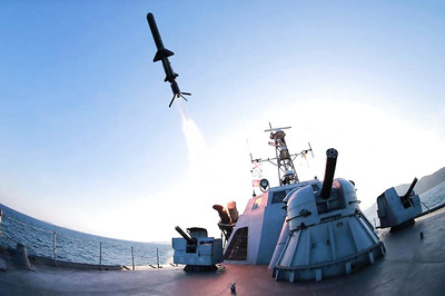 Israel Signs About USD 2 Billion Missile Deal With India