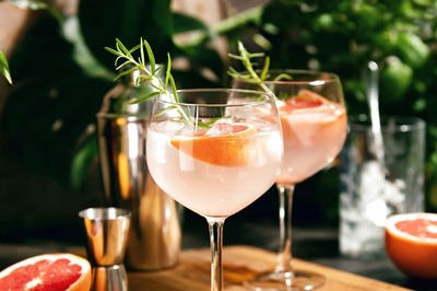 6 Delightful and Distinctive Cocktail Recipes For March