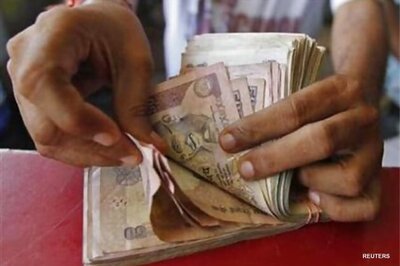 Rupee falls to 56 per $, focus on RBI intervention