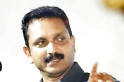 After Sabarimala Prasadam, Controversy Erupts Over Halal Boards Outside Restaurants in Kerala