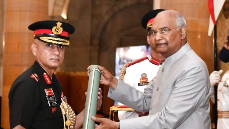 Baramulla Residents Cheer for Honour Bestowed on Lt Gen Menon, Recall His Efforts to Bring Normalcy in Town