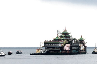 Hong Kong’s Floating Restaurant Sinks, Residents View It As Metaphor For City’s Future