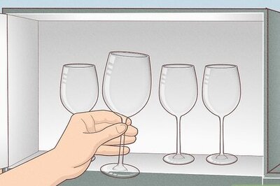 How to Store Wine Glasses