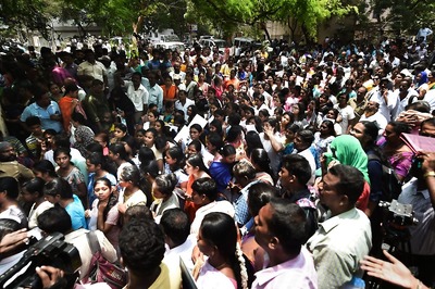 News18 Evening Digest: Change Likely in JEE, NEET Dates and Other Top Stories